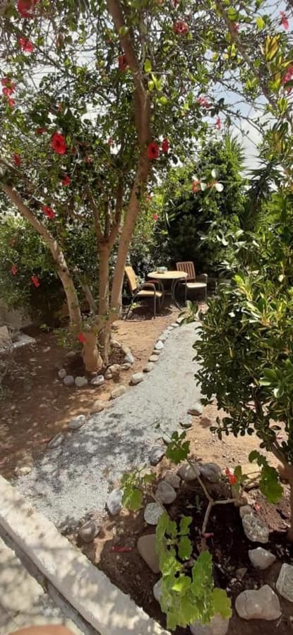 Yialos Studios-Apartments Makrýgialos Esterno foto