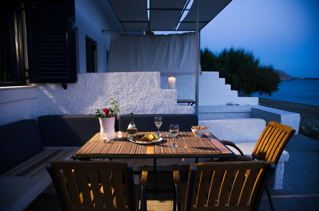 Yialos Studios-Apartments Makrýgialos Esterno foto