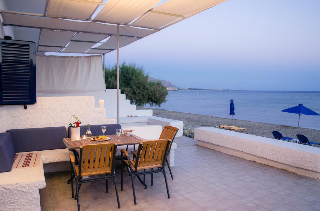 Yialos Studios-Apartments Makrýgialos Esterno foto