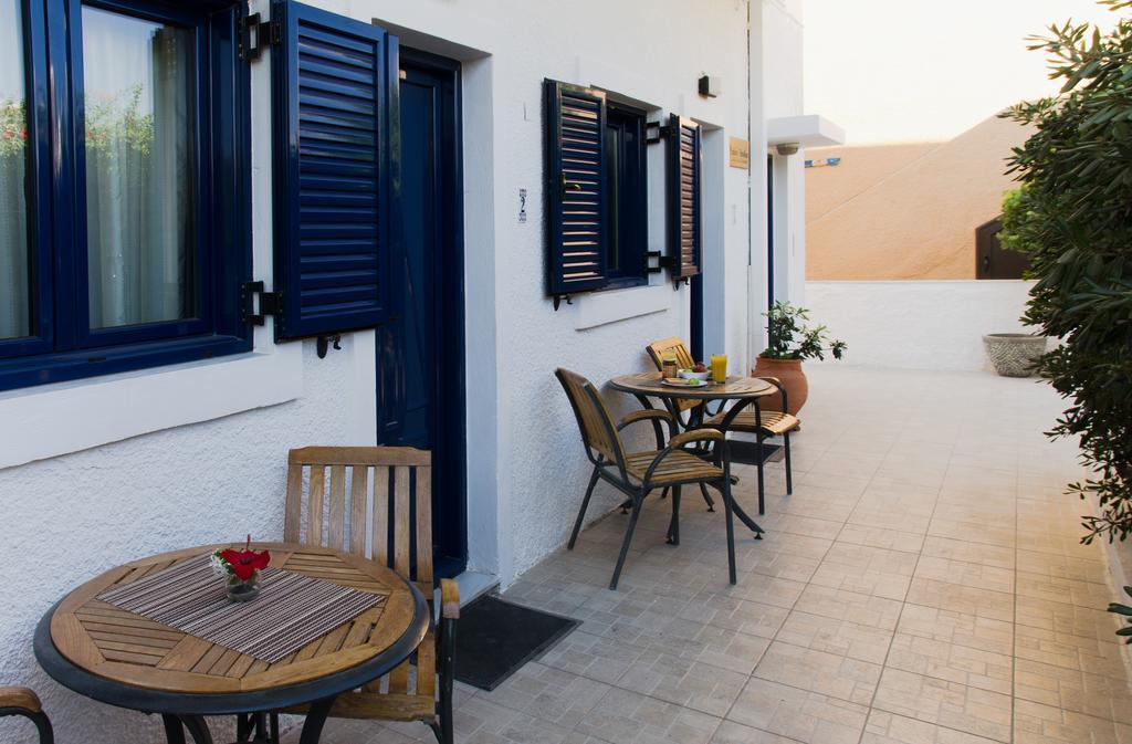 Yialos Studios-Apartments Makrýgialos Esterno foto